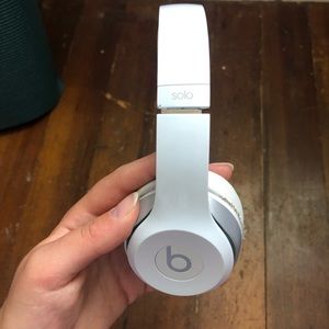 White Beats by Dr. Dre Solo